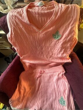 NWOT IVY STOREHOUSE. Two Piece Pink  Short Set
